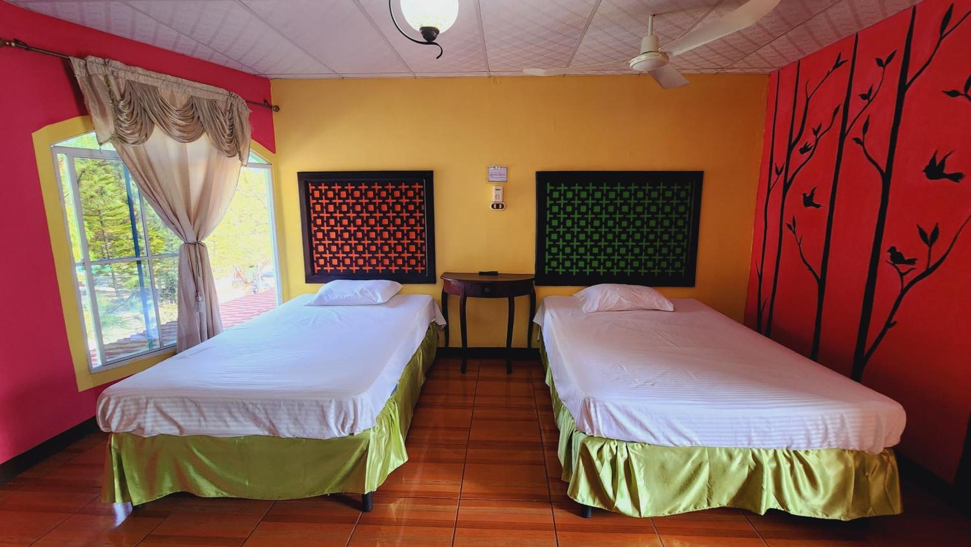 Hotel Y Restaurante Las Margaritas Perquín 客房 照片